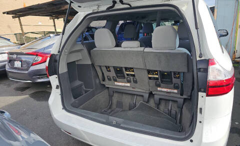 2018 Toyota Sienna L 7-Passenger