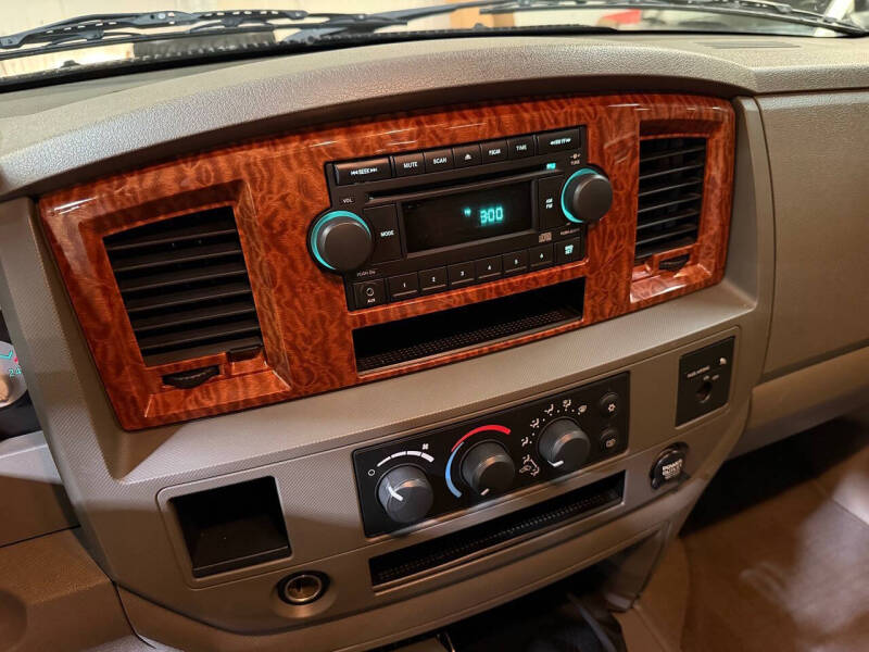 2006 Dodge Ram 2500 SLT