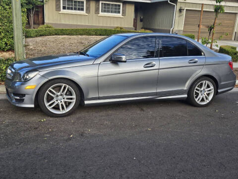 2013 Mercedes-Benz C-Class C 300 Luxury 4MATIC