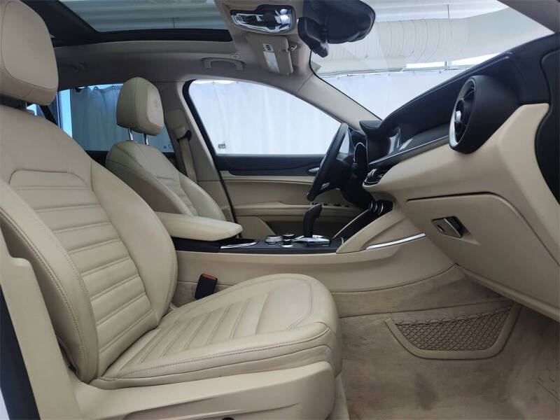 2020 Alfa Romeo Stelvio Ti