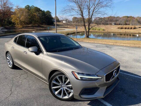 2019 Volvo S60 T5 Momentum
