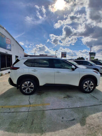 2021 Nissan Rogue SV