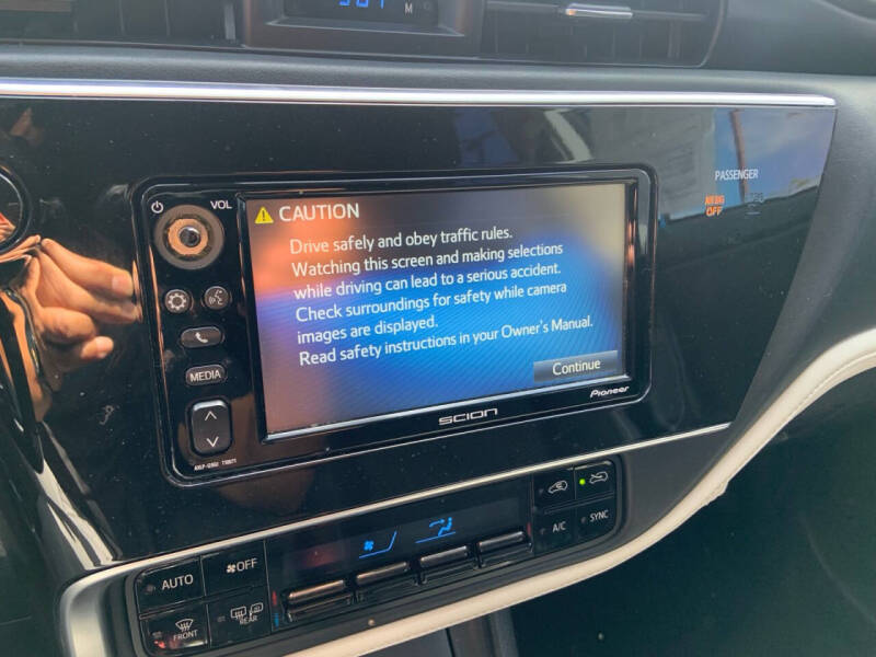2016 Scion iM