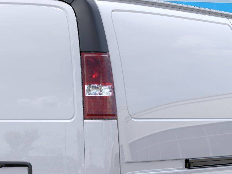 2026 Chevrolet Express 2500