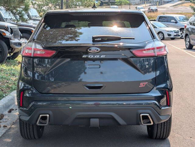 2023 Ford Edge ST
