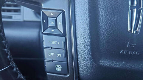 2017 Lincoln Navigator L Select