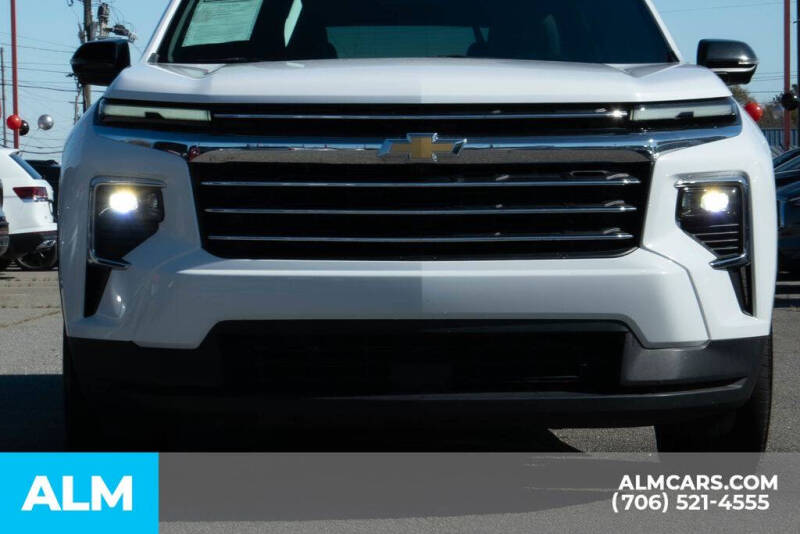 2024 Chevrolet Traverse LT