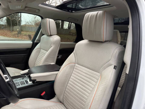 2017 Land Rover Discovery HSE Luxury