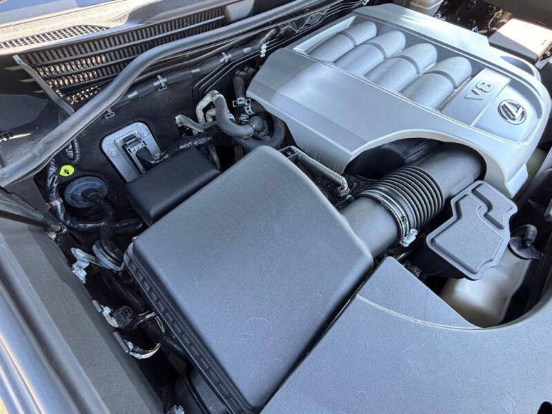 2019 Lexus LX 570
