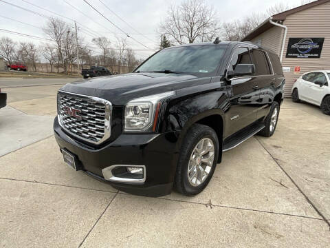 2016 GMC Yukon for sale at Auto Connection in Waterloo IA