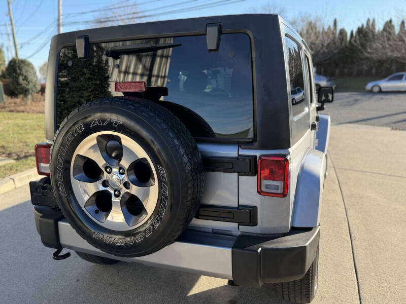 2016 Jeep Wrangler Unlimited Sahara 75th Anniversary
