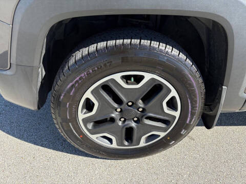 2017 Jeep Renegade Trailhawk