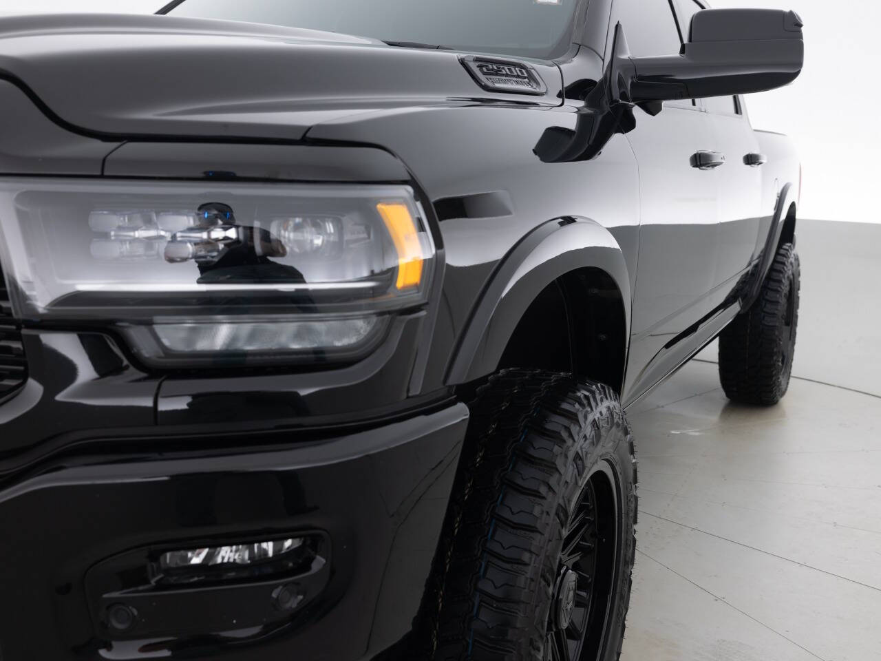 Used Car 2022 Ram 2500  Limited 4x4 4dr Crew Cab 6.3 Ft. Sb Pickup For Sale Under $60,000 In Coal City, Illinois