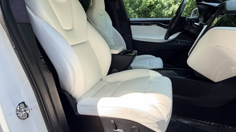 2019 Tesla Model X 75D