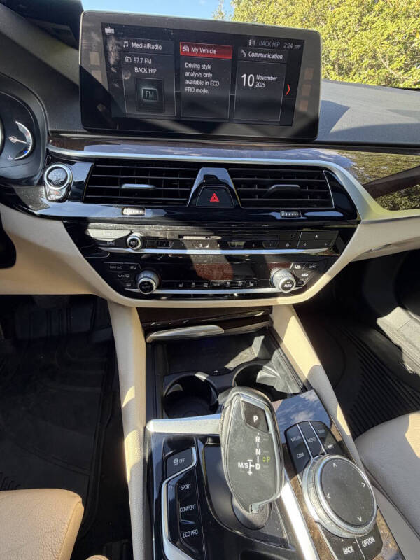 2017 BMW 5 Series 530i xDrive