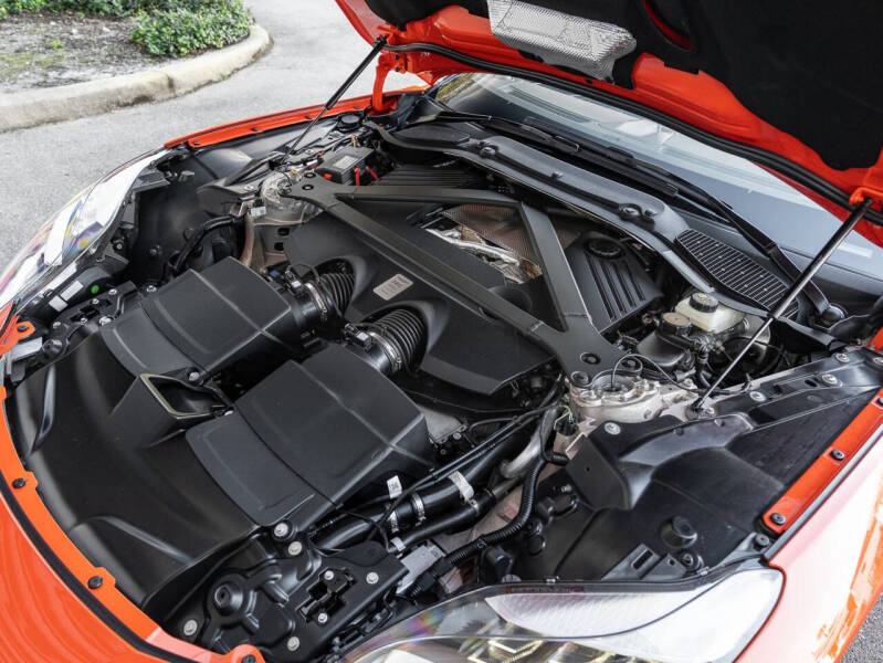 2024 Aston Martin DB12 Volante