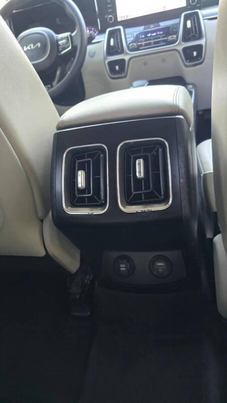 2022 Kia Sorento S