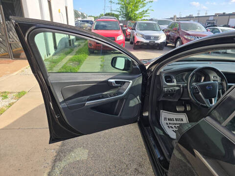 2017 Volvo S60 T5 Dynamic