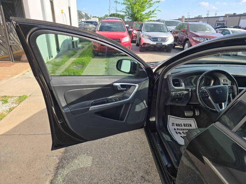 2017 Volvo S60 T5 Dynamic