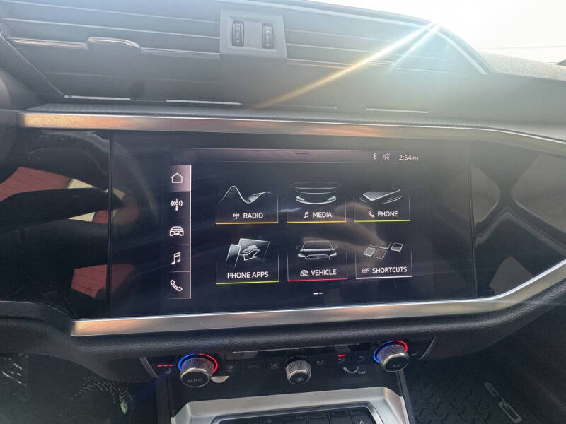 2020 Audi Q3 quattro Premium 45 TFSI