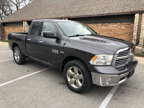 2015 RAM 1500 for sale at ESELL AUTO SALES in Cahokia IL