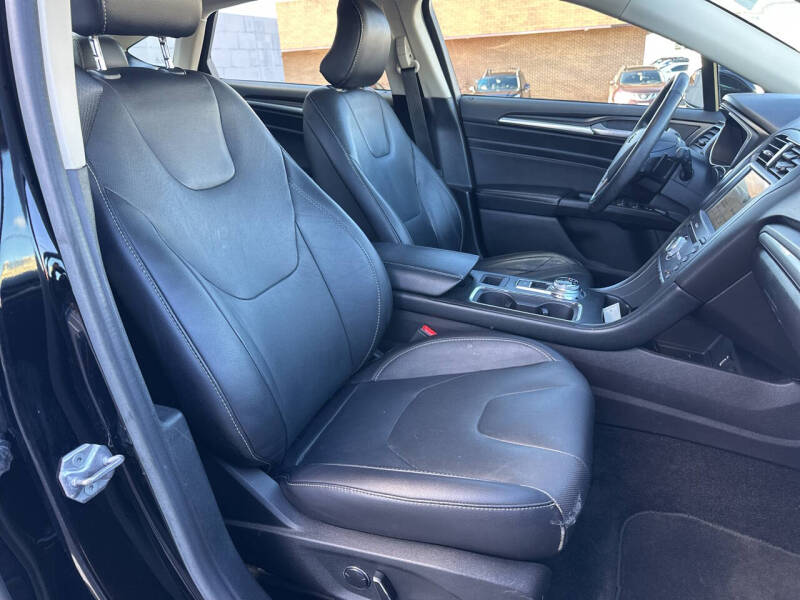 2017 Ford Fusion Titanium