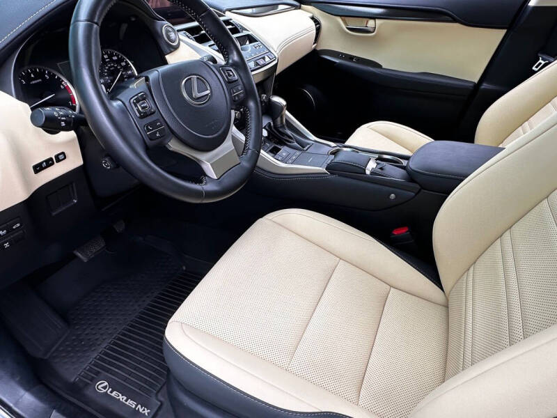 2021 Lexus NX 300