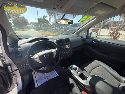 2014 Nissan LEAF S