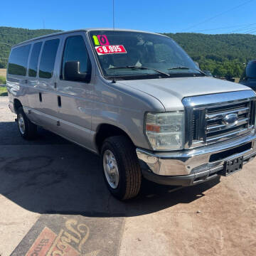 2010 Ford E-Series E-350 SD XLT
