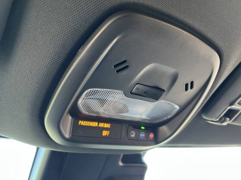 2025 Chevrolet Trax RS