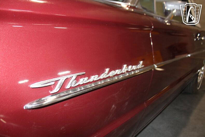 1964 Ford Thunderbird