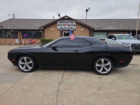 2022 Dodge Challenger SXT