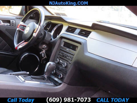 2013 Ford Mustang V6 Premium