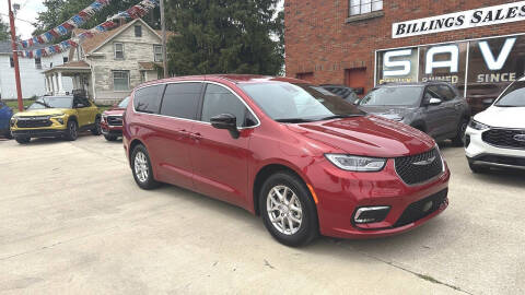 2026 Chrysler Pacifica Select