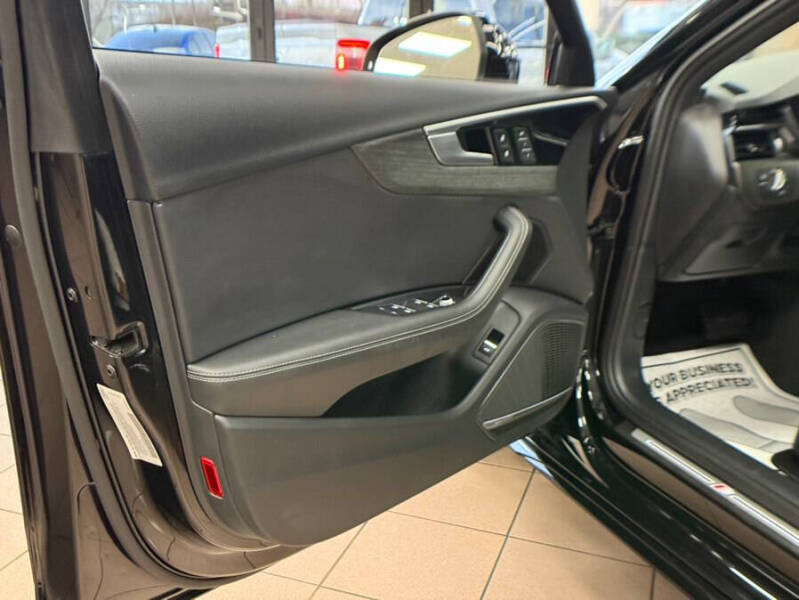 2024 Audi A4 quattro S line Prem Plus 45 TFSI