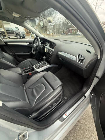 2012 Audi A4 2.0T quattro Premium Plus