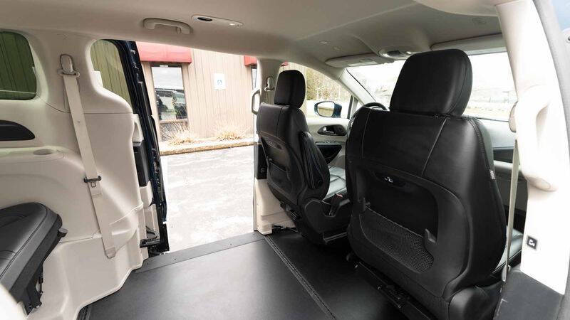2021 Chrysler Pacifica Touring L