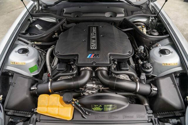 2001 BMW Z8 38