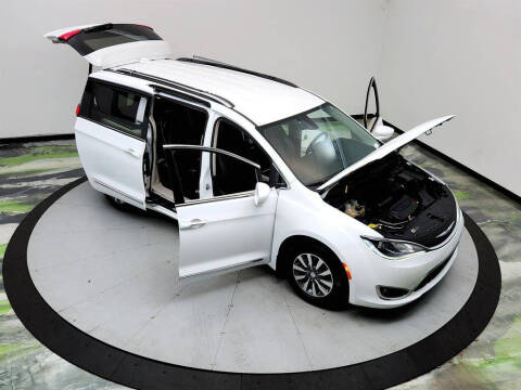2020 Chrysler Pacifica Touring L Plus