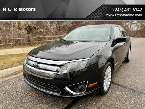 2010 Ford Fusion Hybrid for sale at R & R Motors in Waterford MI