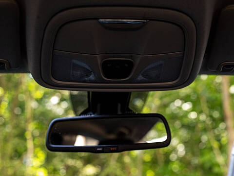 2017 Chrysler 200 Limited Platinum