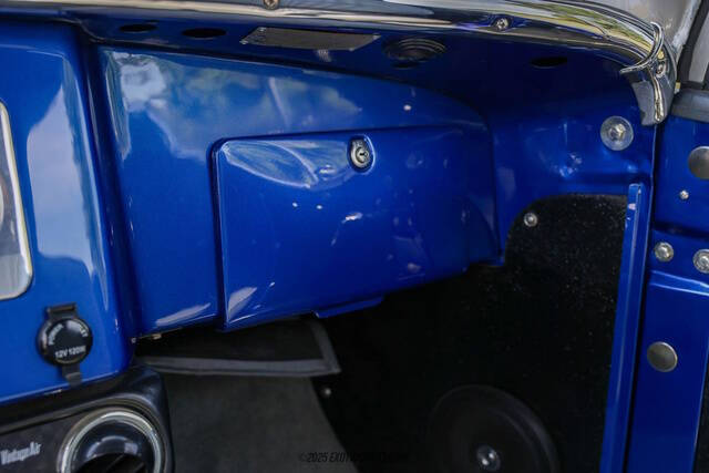 1949 Willys Jeepster