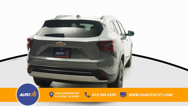 2025 Chevrolet Trax LT