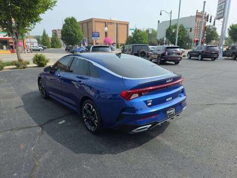 2022 Kia K5
