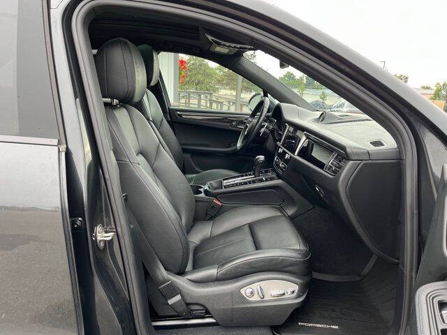 2023 Porsche Macan