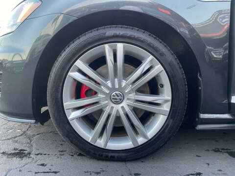 2015 Volkswagen Golf GTI S