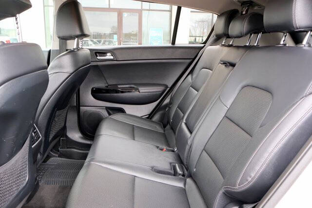 2020 Kia Sportage EX