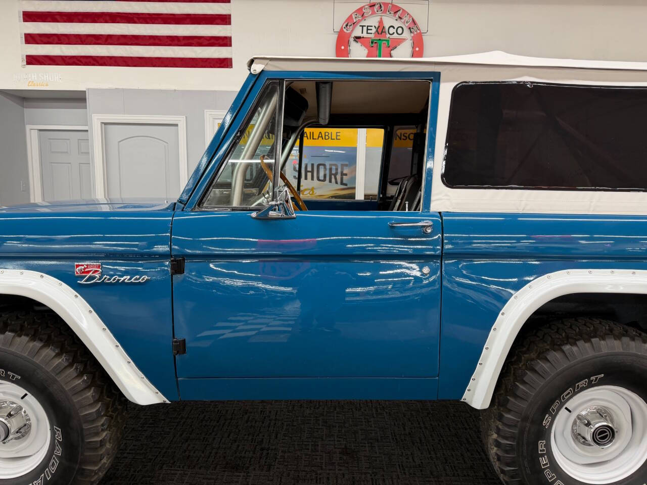 1971 Ford Bronco 30