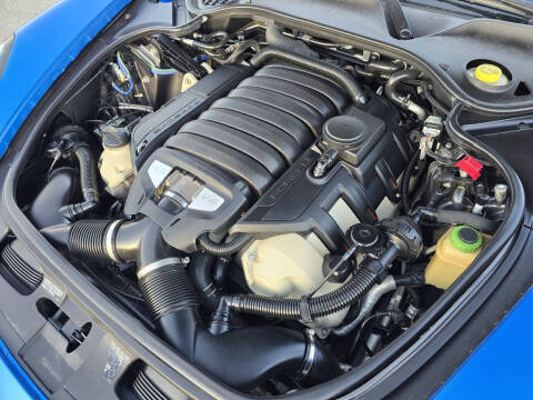 2014 Porsche Panamera GTS