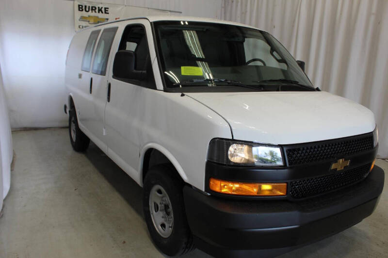 2026 Chevrolet Express 2500